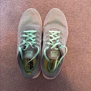 Women’s Nike sneakers